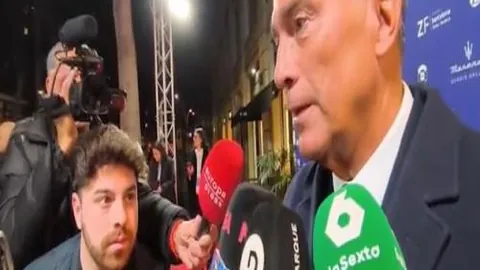 拜仁慕尼黑反败为胜，科隆1-2不敌穆西亚拉点球绝杀，德甲逆转潮涌，拜仁冲向第11冠之旅！
